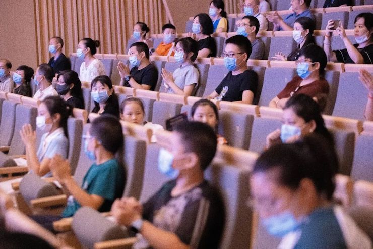 活动报道 | “科技助力，跨越时空”，小鹿纯子携手刘明康共享中日音乐盛宴