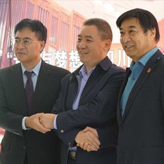利记sbobet再出手公益，为四川25所小学捐赠利记sbobet高科技钢琴